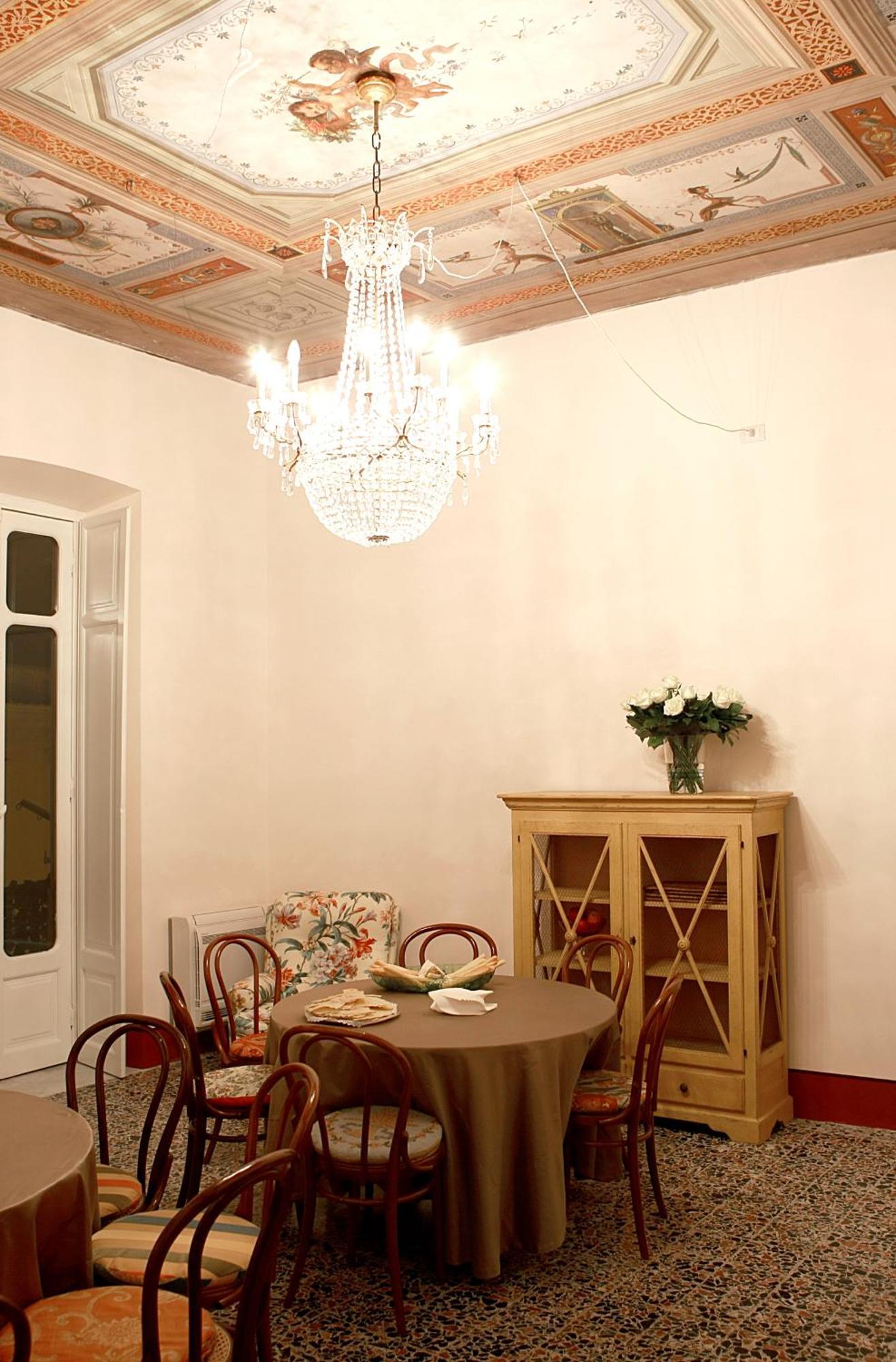 Bellezza Suites Cagliari Luaran gambar